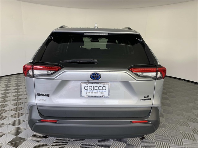 2024 Toyota RAV4 Hybrid LE photo 3