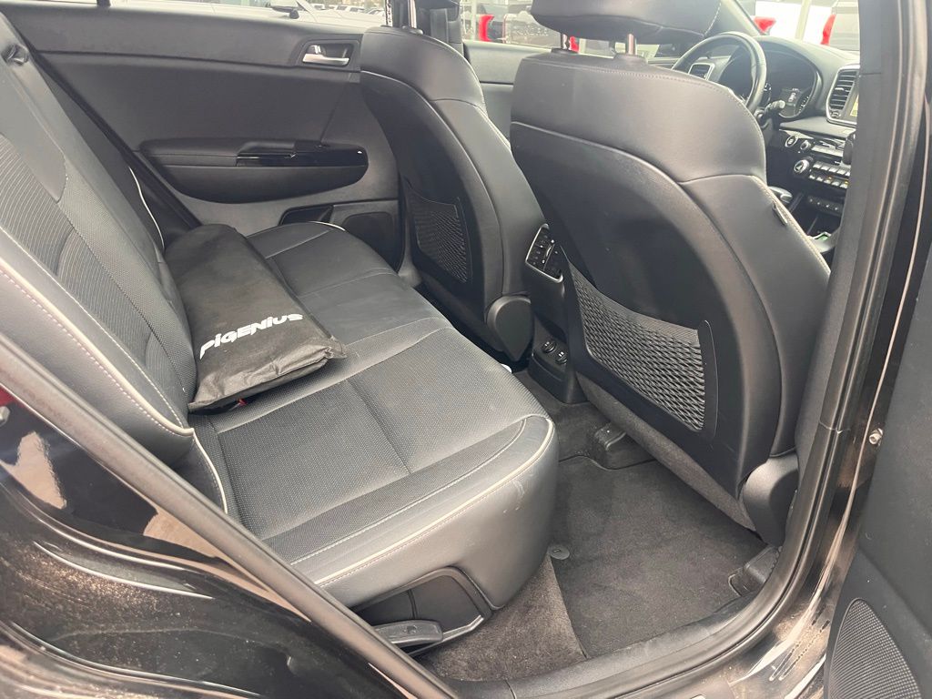 2020 Kia Sportage SX photo 18
