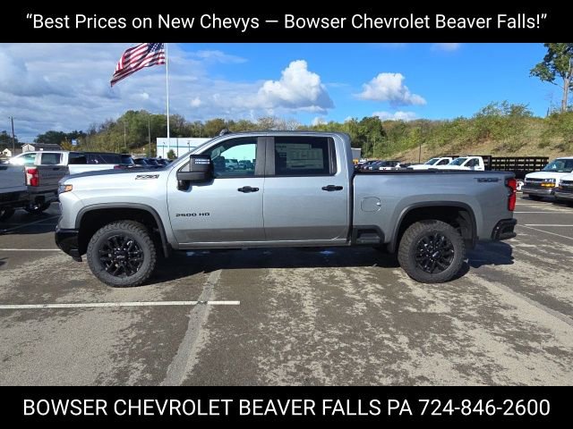 2026 Chevrolet Silverado 2500HD LT photo 2