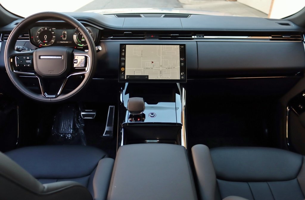 2025 LAND ROVER RANGE ROVER SPORT - Image 10