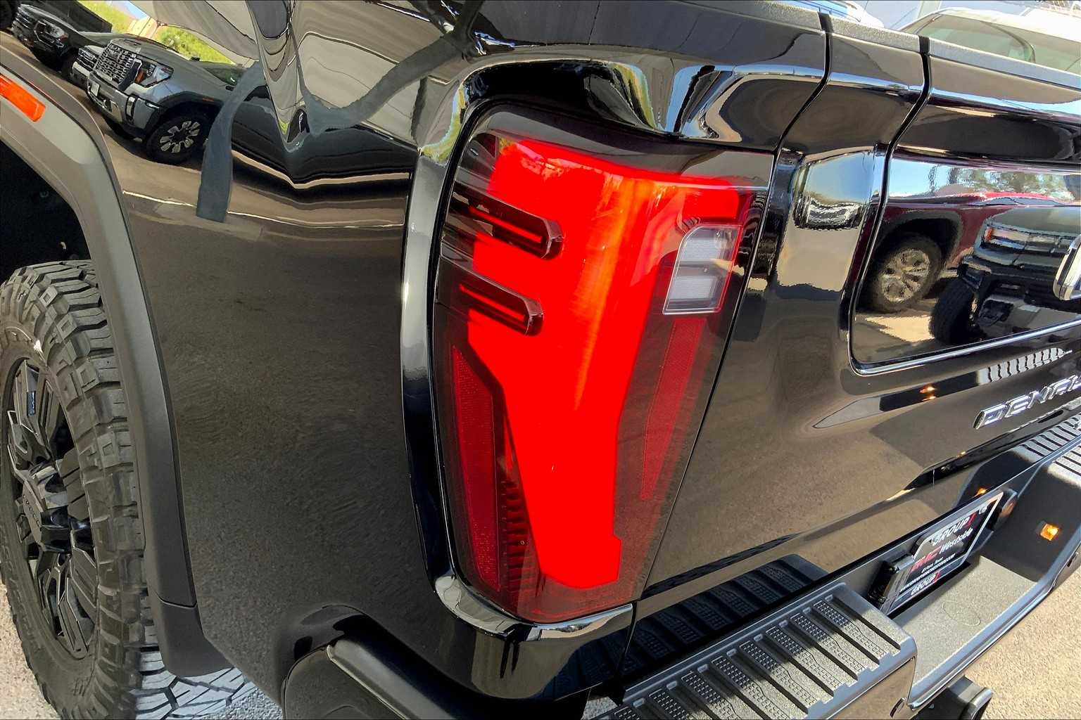 2024 Gmc Sierra 2500 HD Denali Ultimate photo 26