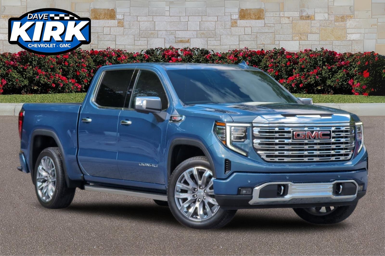 2026 GMC Sierra 1500 Denali's photo