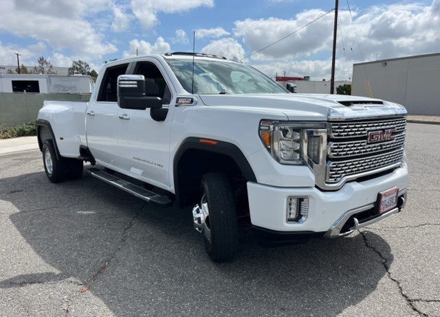 2020 Gmc Sierra 3500 HD Denali photo 2