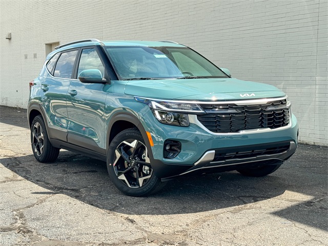 2026 Kia Seltos EX photo 2