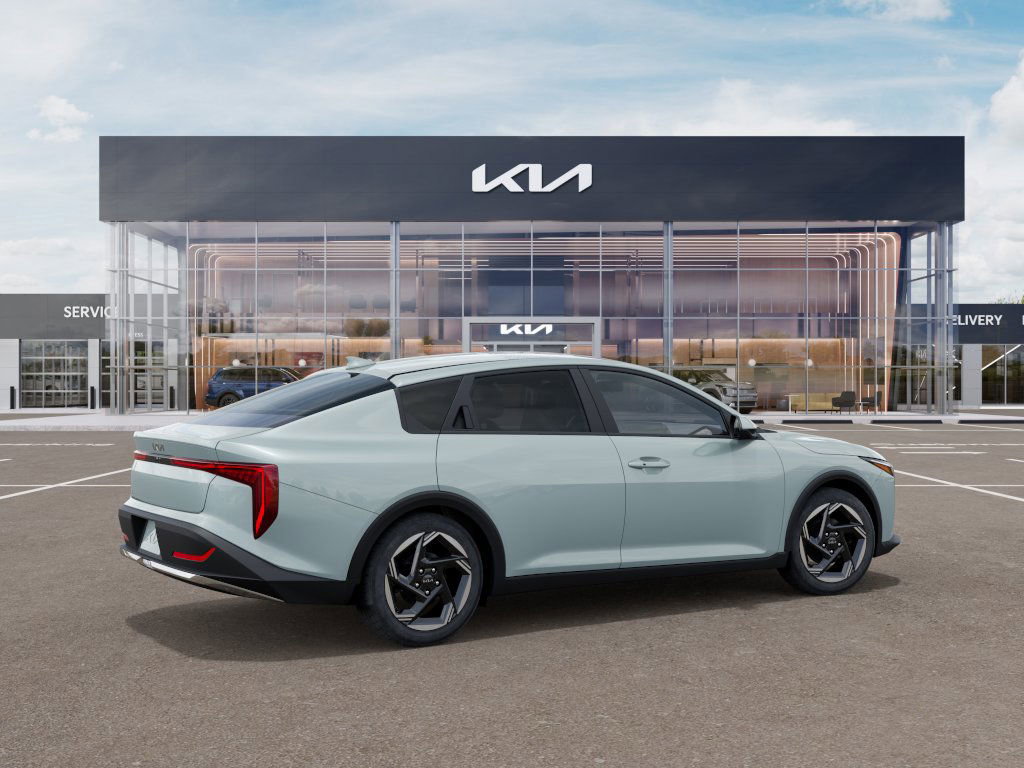 2025 Kia K4 EX photo 6