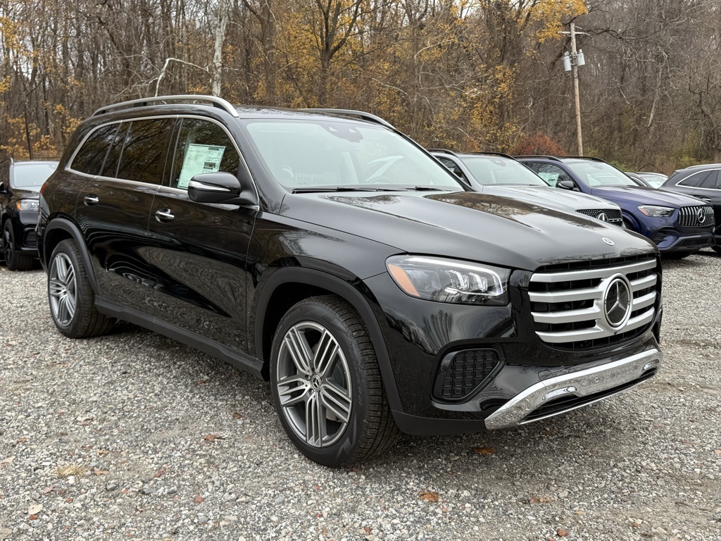 2026 Mercedes-Benz GLS Base's photo