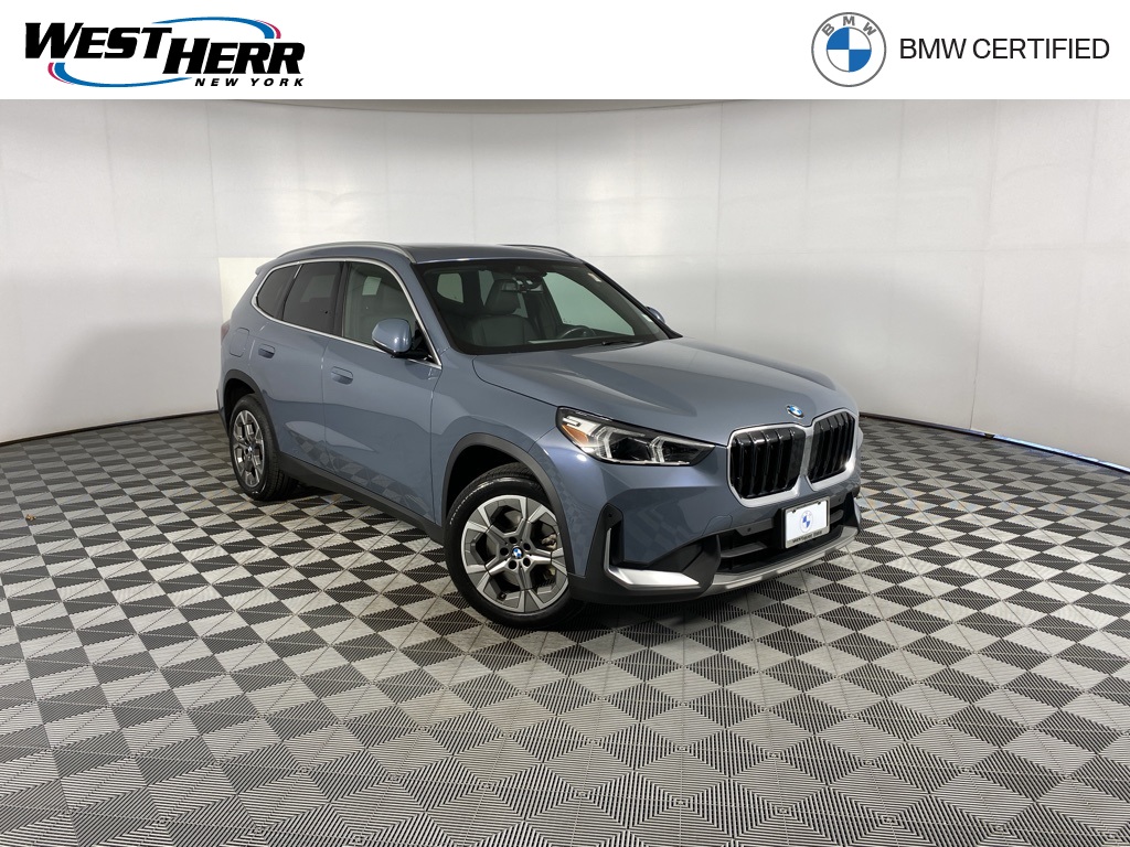 2023 BMW X1 28i's photo