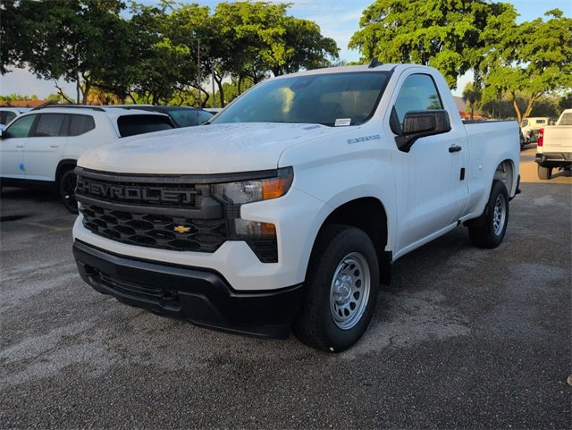 2026 Chevrolet Silverado 1500 photo 4