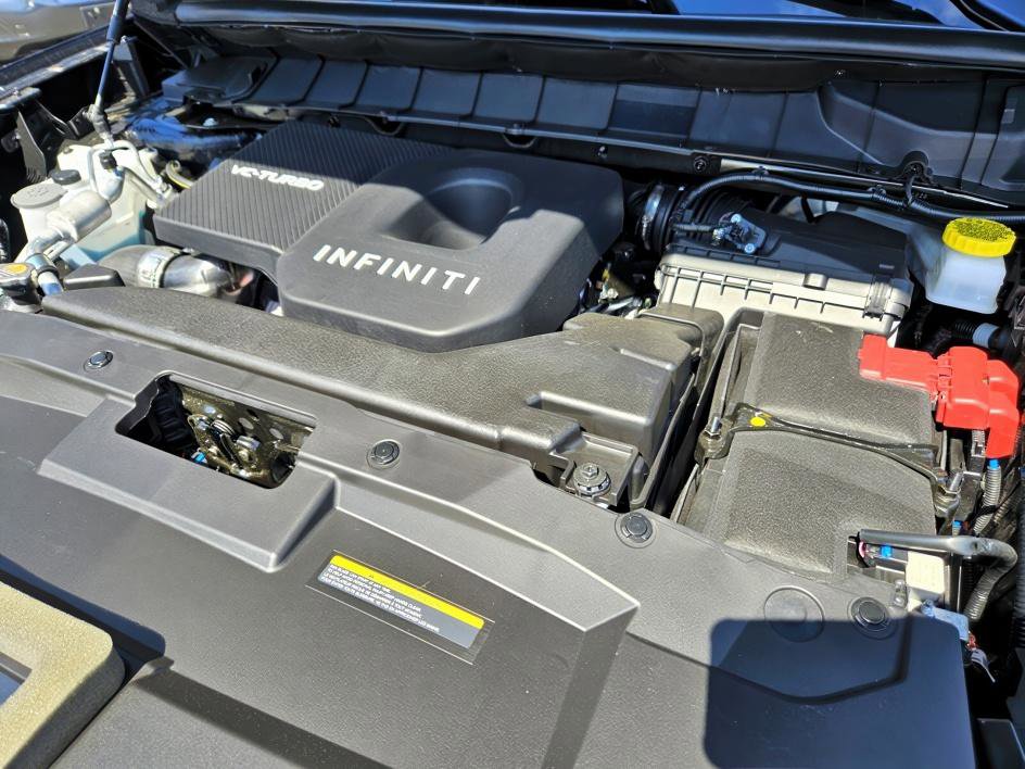 2025 Infiniti QX60 Pure photo 17