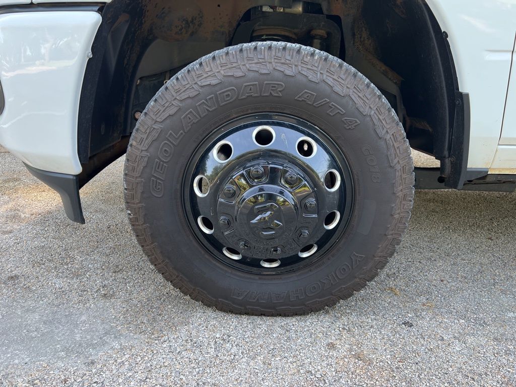 2024 Ram 3500 Laramie photo 39