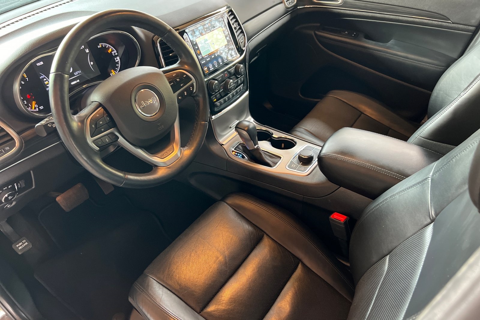 2021 Jeep Grand Cherokee Limited photo 9
