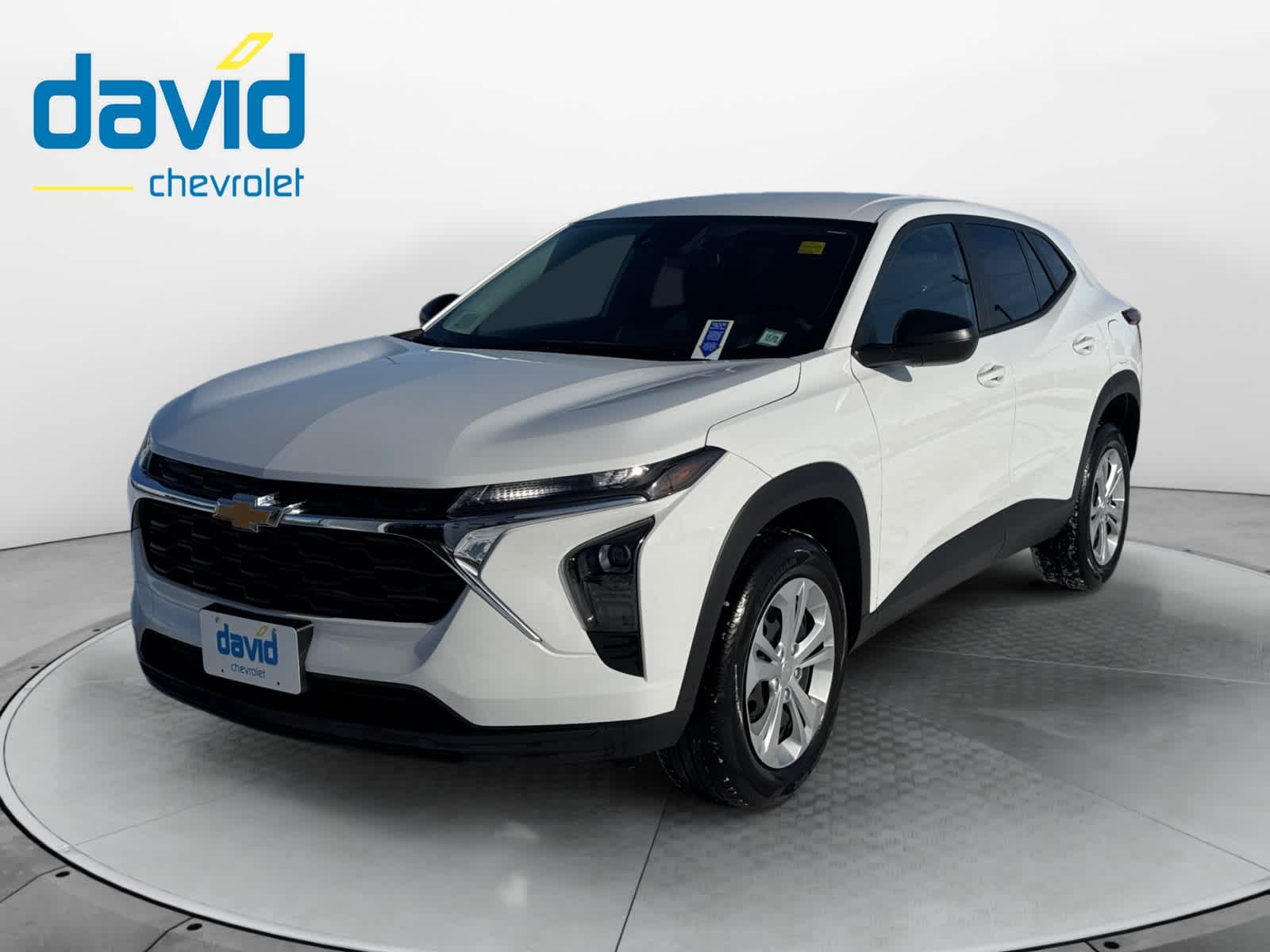 2024 Chevrolet Trax LS's photo