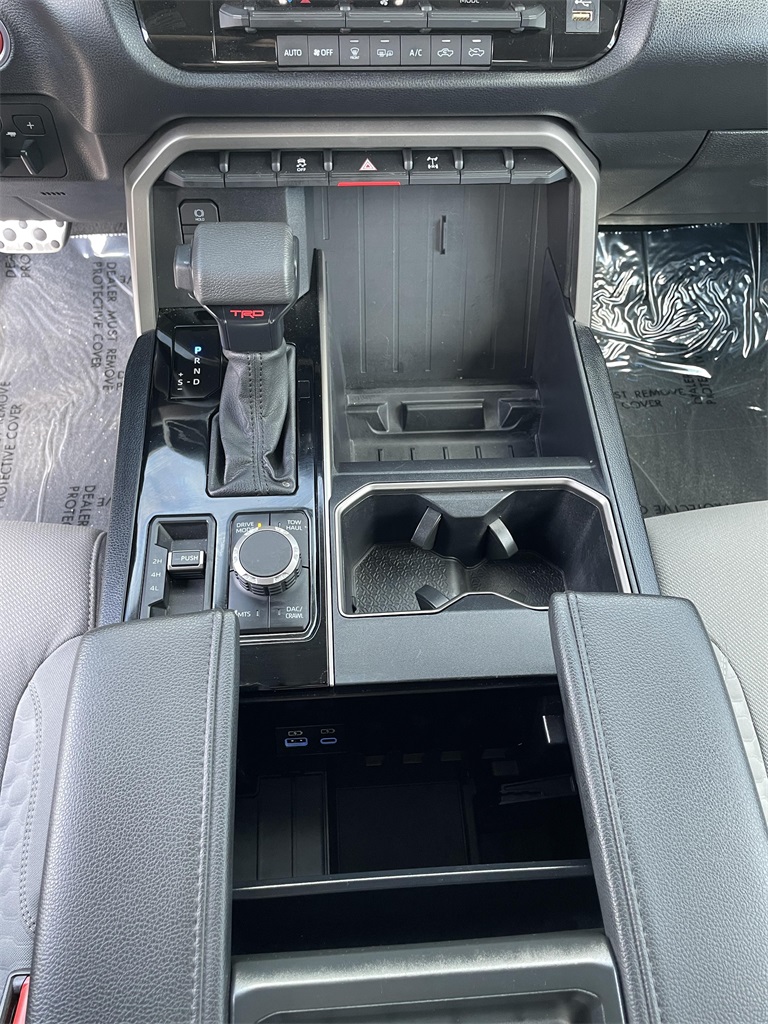 2024 Toyota Tundra SR5 photo 18