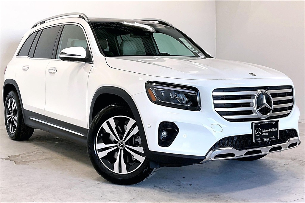 2026 Mercedes-Benz GLB GLB 250's photo