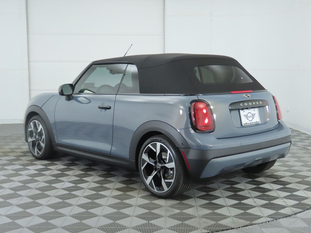2026 Mini Cooper Convertible Iconic photo 15