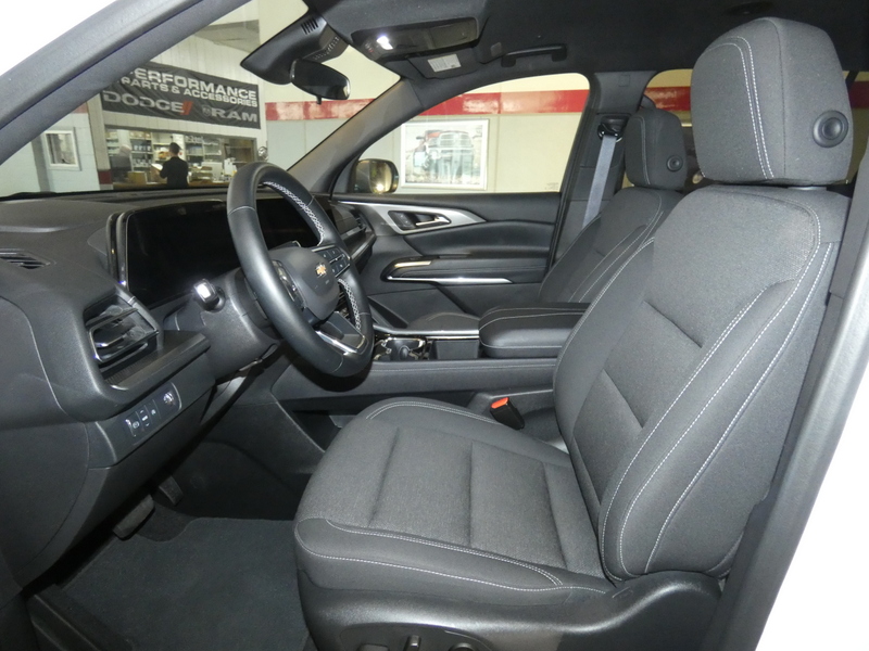 2025 Chevrolet Traverse 1LT photo 7