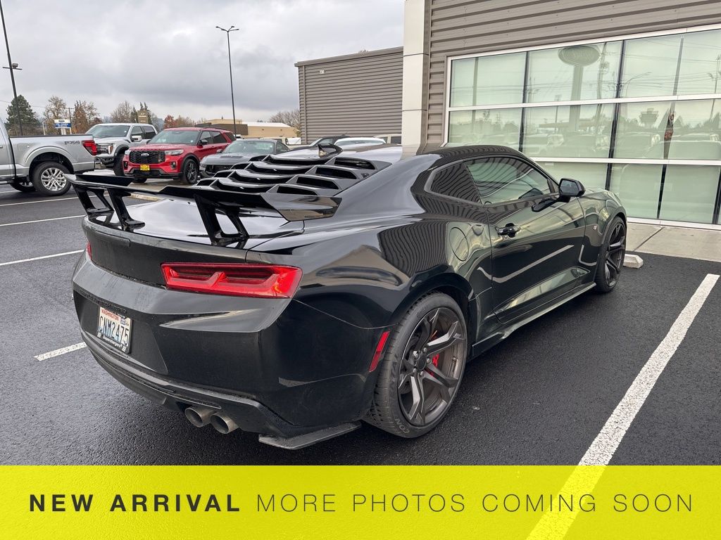 2017 Chevrolet Camaro SS 1LE photo 4