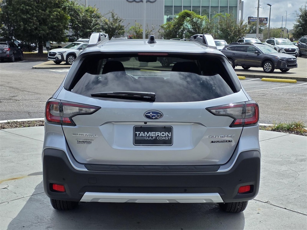 2025 Subaru Outback Touring XT photo 3