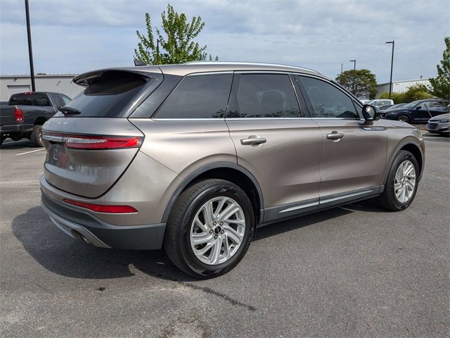 2020 Lincoln Corsair Standard photo 3