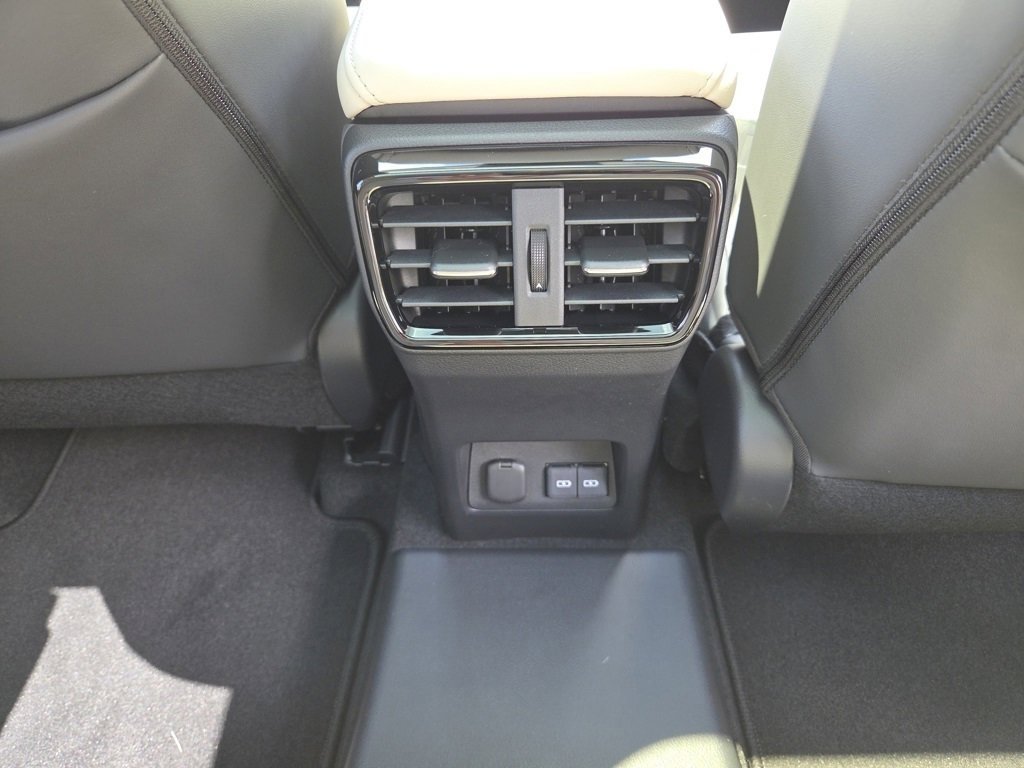 2025 Lexus NX 450h+ Luxury AWD photo 25