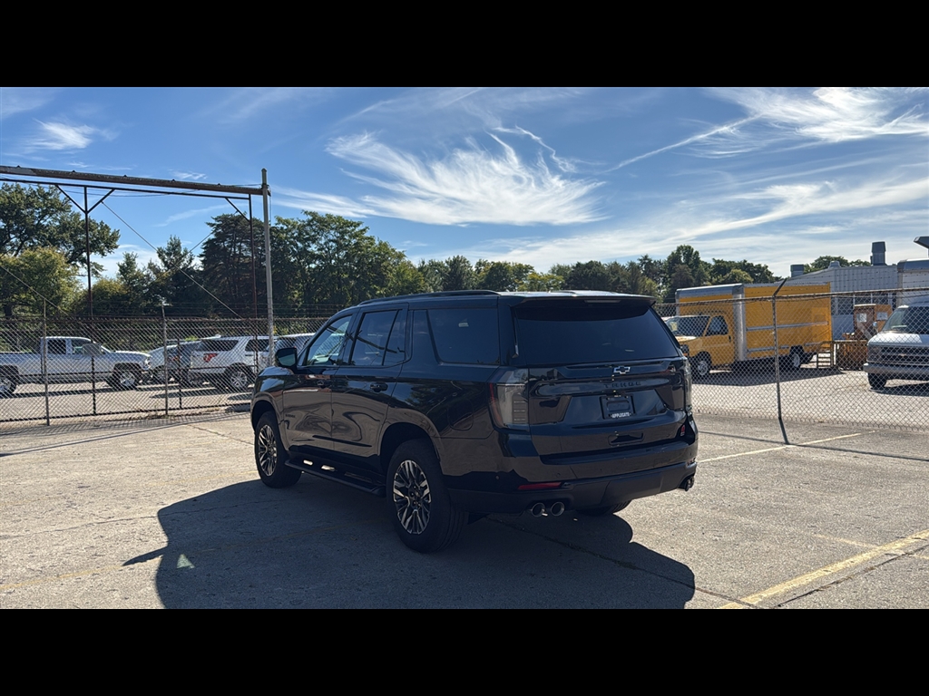 2026 Chevrolet Tahoe Z71 photo 3