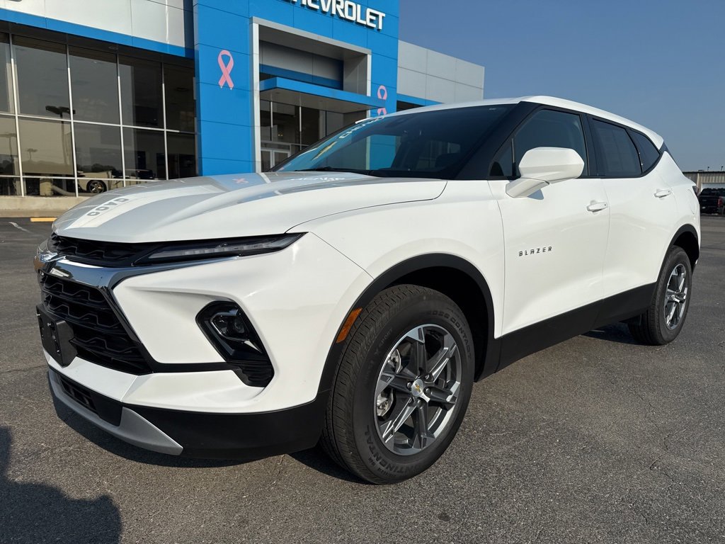 2025 Chevrolet Blazer 2LT photo 7
