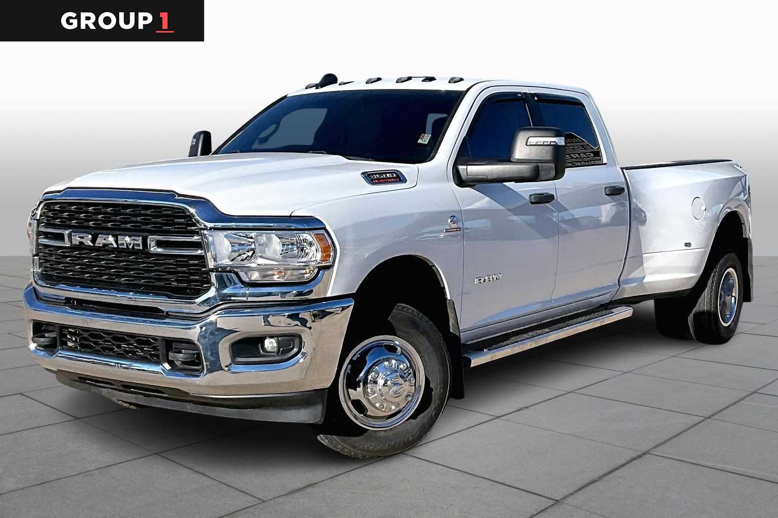 2023 RAM Ram 3500 Pickup Big Horn's photo