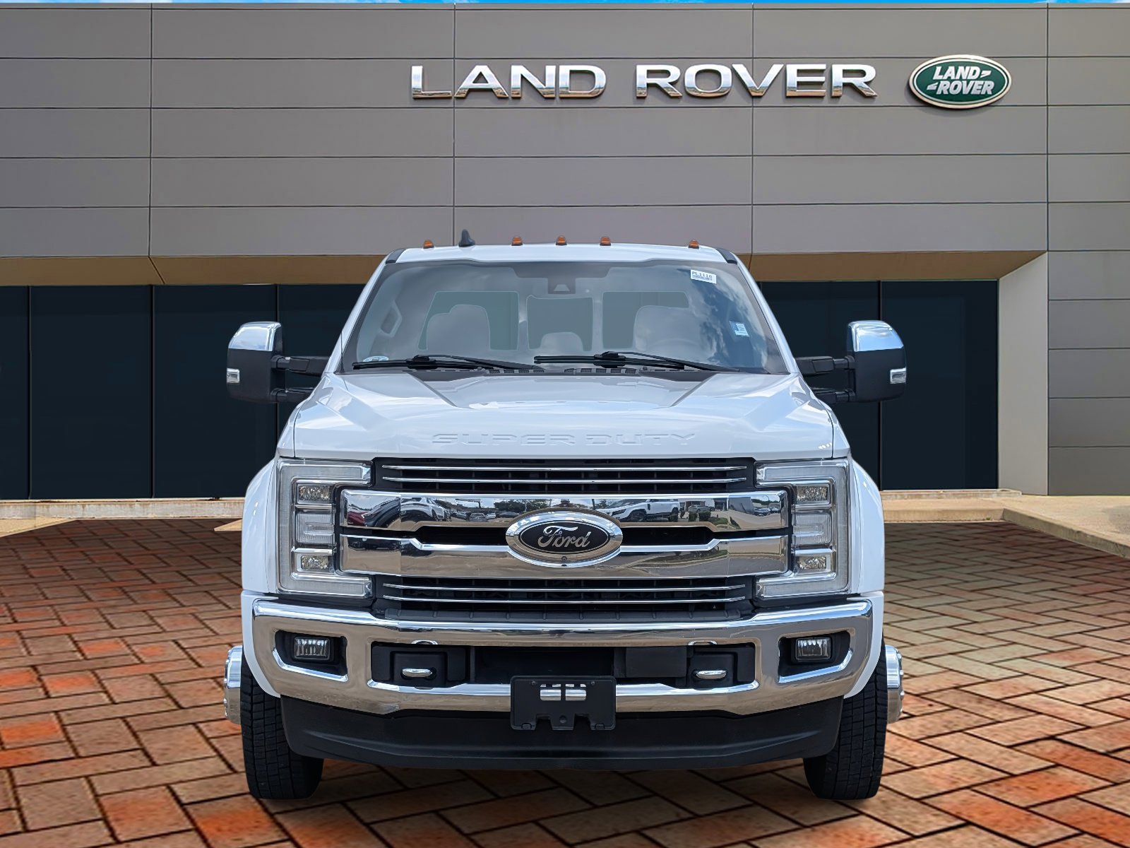2019 Ford F-450 Lariat photo 2