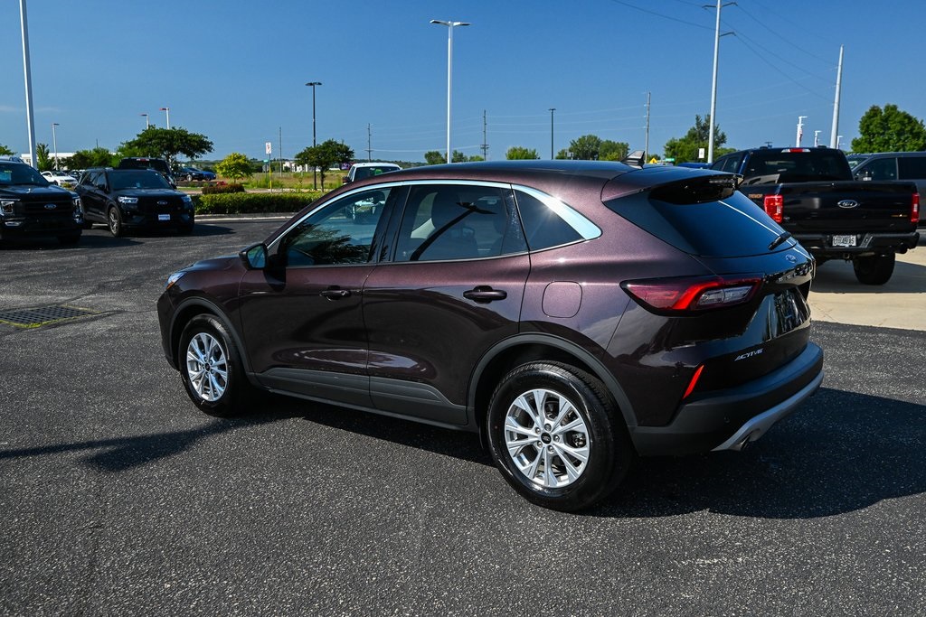 2023 Ford Escape Active photo 4