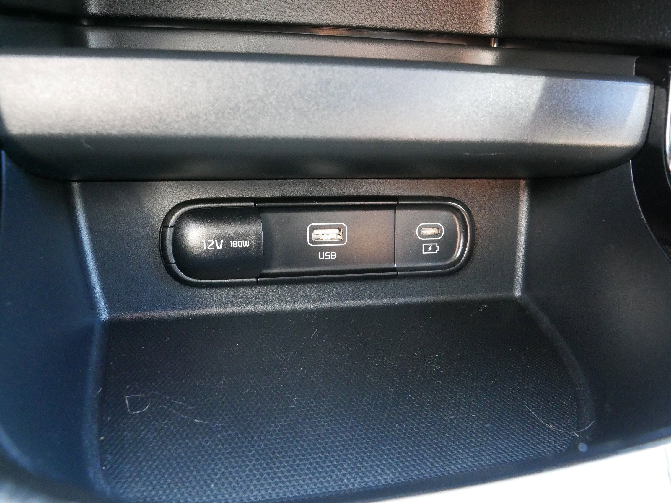 2024 Kia Seltos S X-Line photo 29