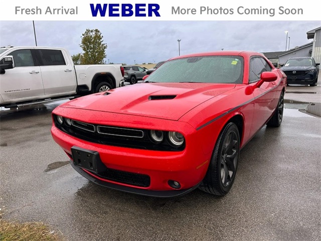 2018 Dodge Challenger SXT Plus