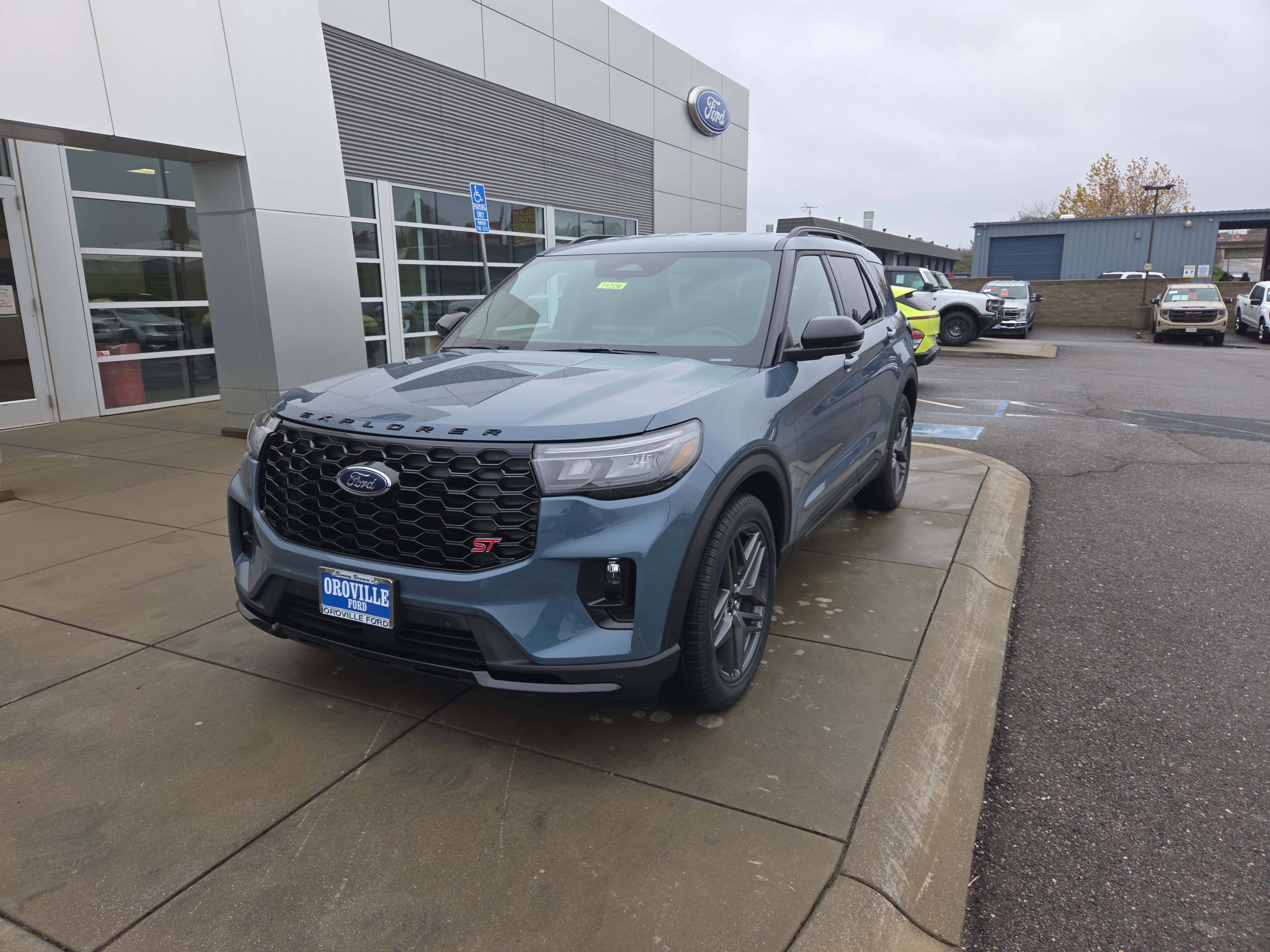 2026 Ford Explorer ST's photo