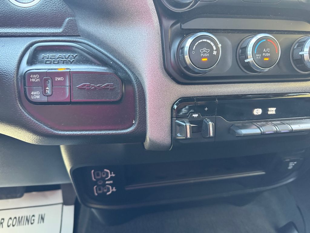 2024 Ram 3500 Tradesman photo 25