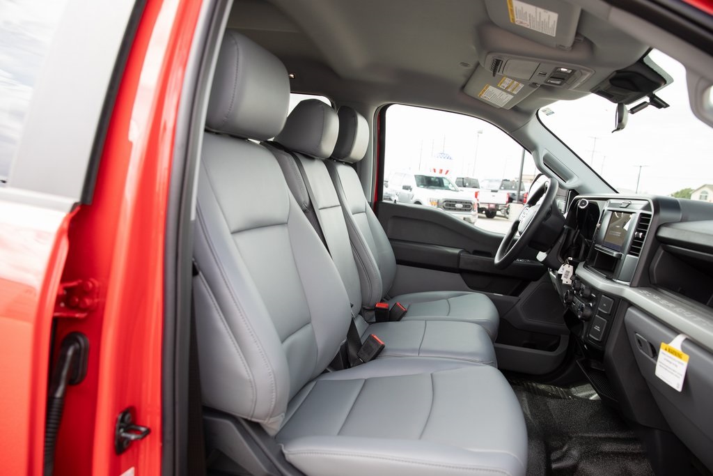 2025 Ford F-350 XL photo 22