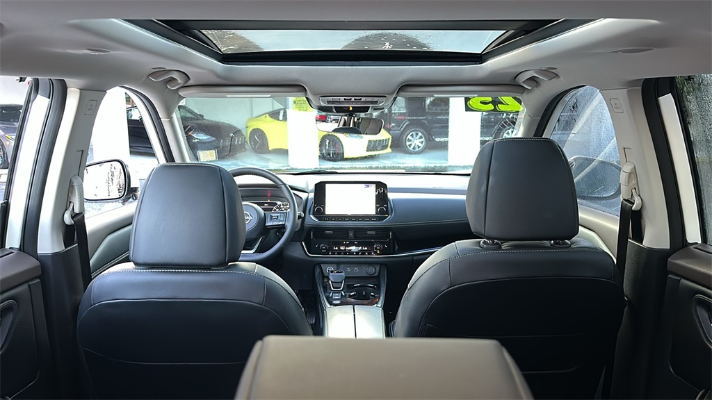 2023 Nissan Rogue SL photo 31