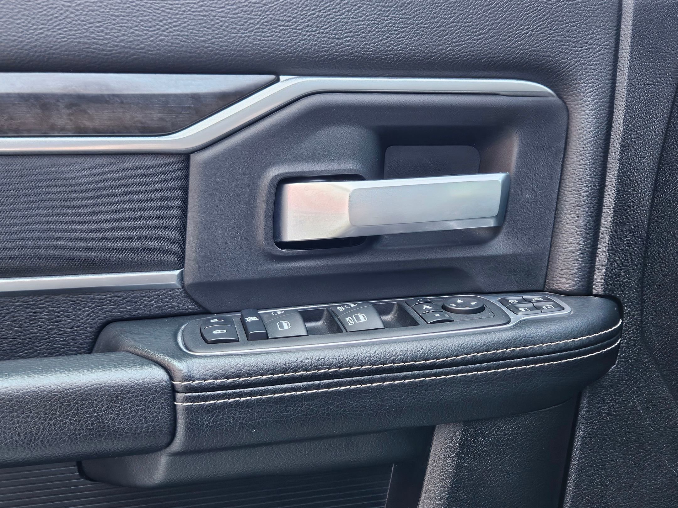 2024 Ram 2500 Big Horn photo 18