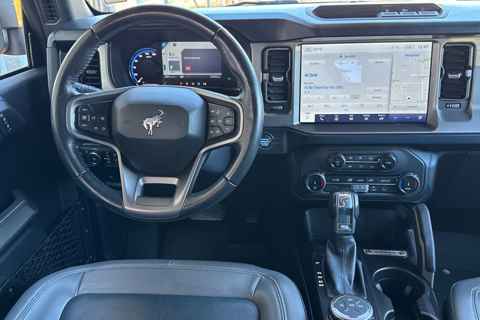 2022 Ford Bronco Outer Banks photo 13