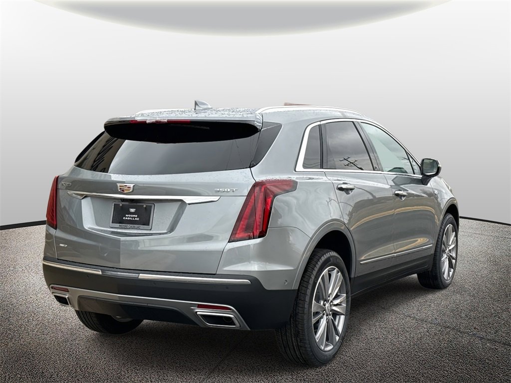 2026 Cadillac XT5 Premium Luxury photo 2