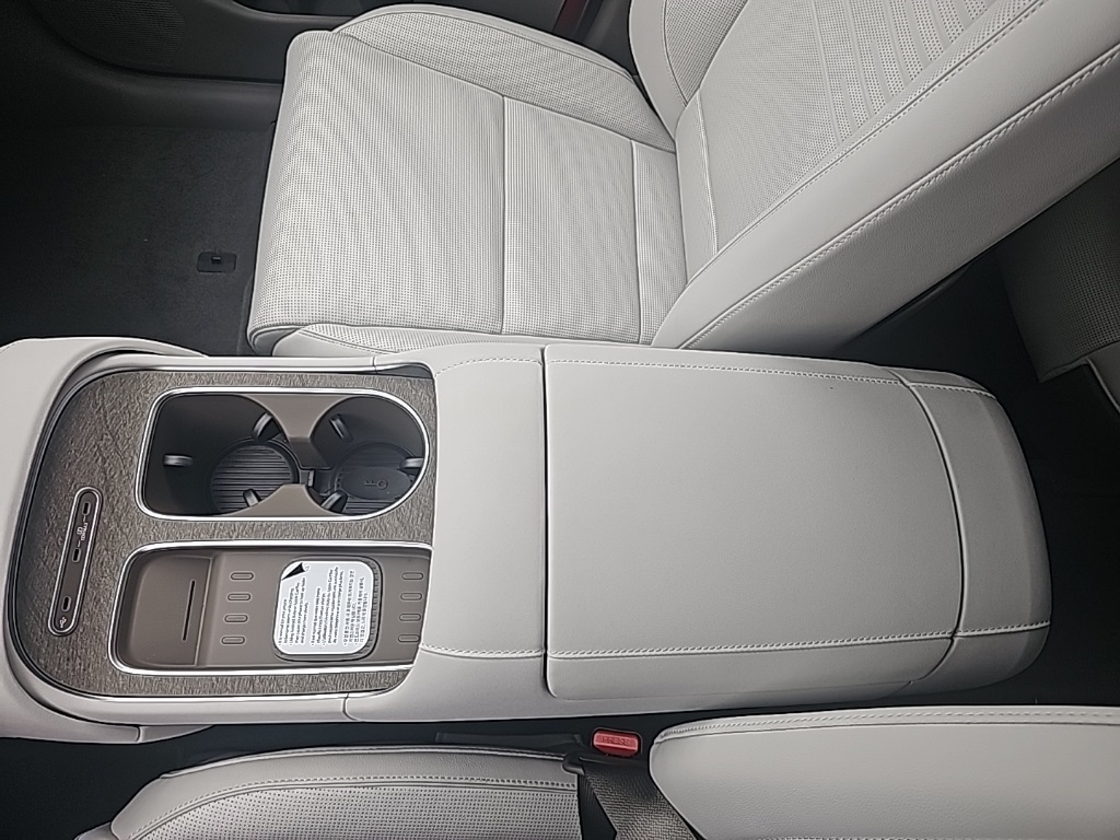 2026 Hyundai Palisade Limited photo 22
