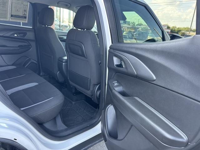 2025 Chevrolet Trailblazer LT photo 21