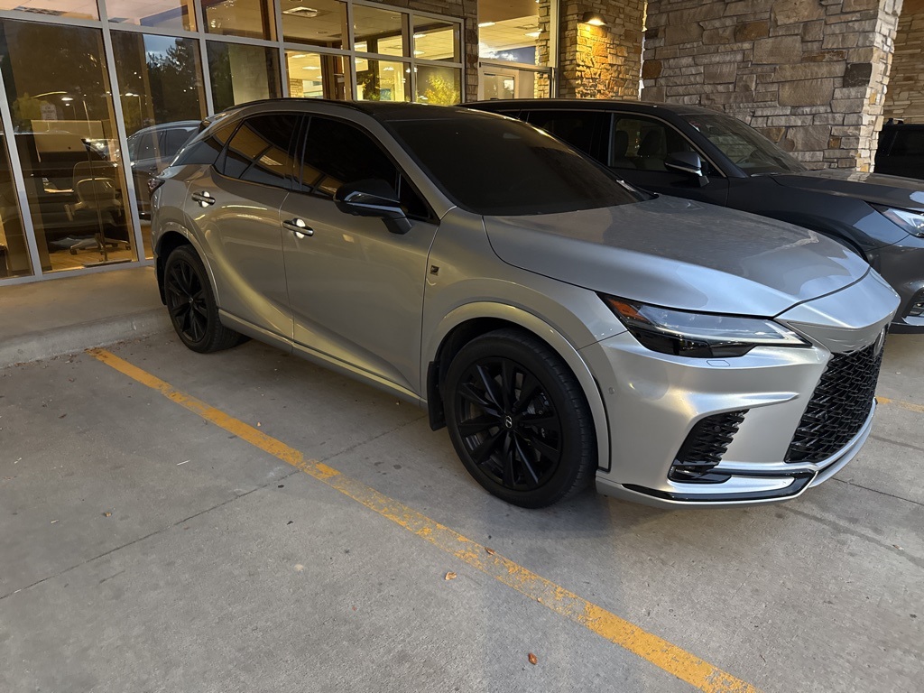 2023 Lexus RX 500h F SPORT Performance photo 2
