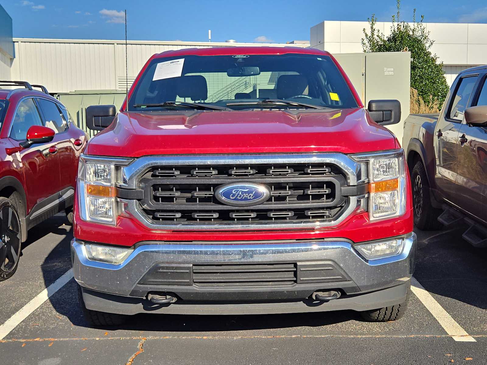 2021 Ford F-150 XLT photo 2