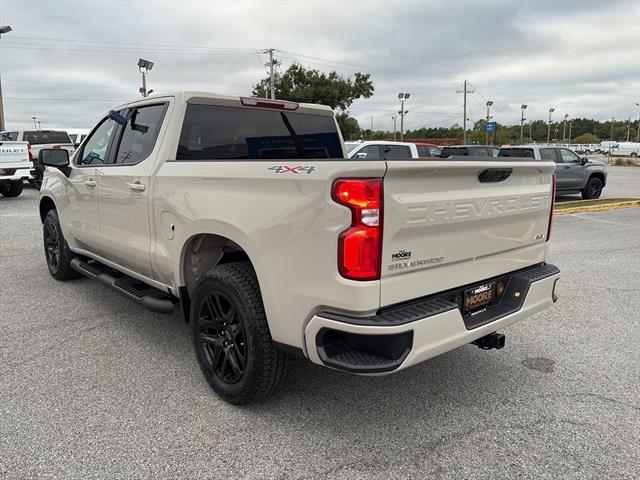 2026 Chevrolet Silverado 1500 RST photo 4