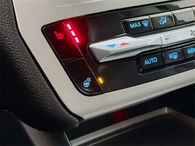 2024 Ford Explorer XLT photo 18