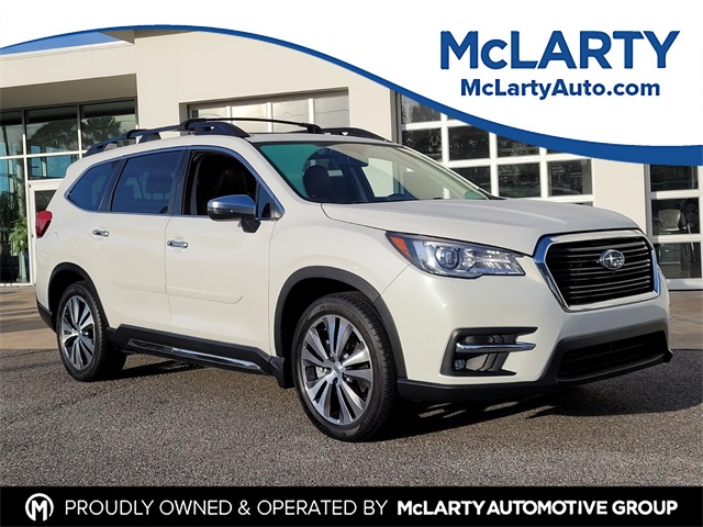 2022 Subaru Ascent Touring's photo