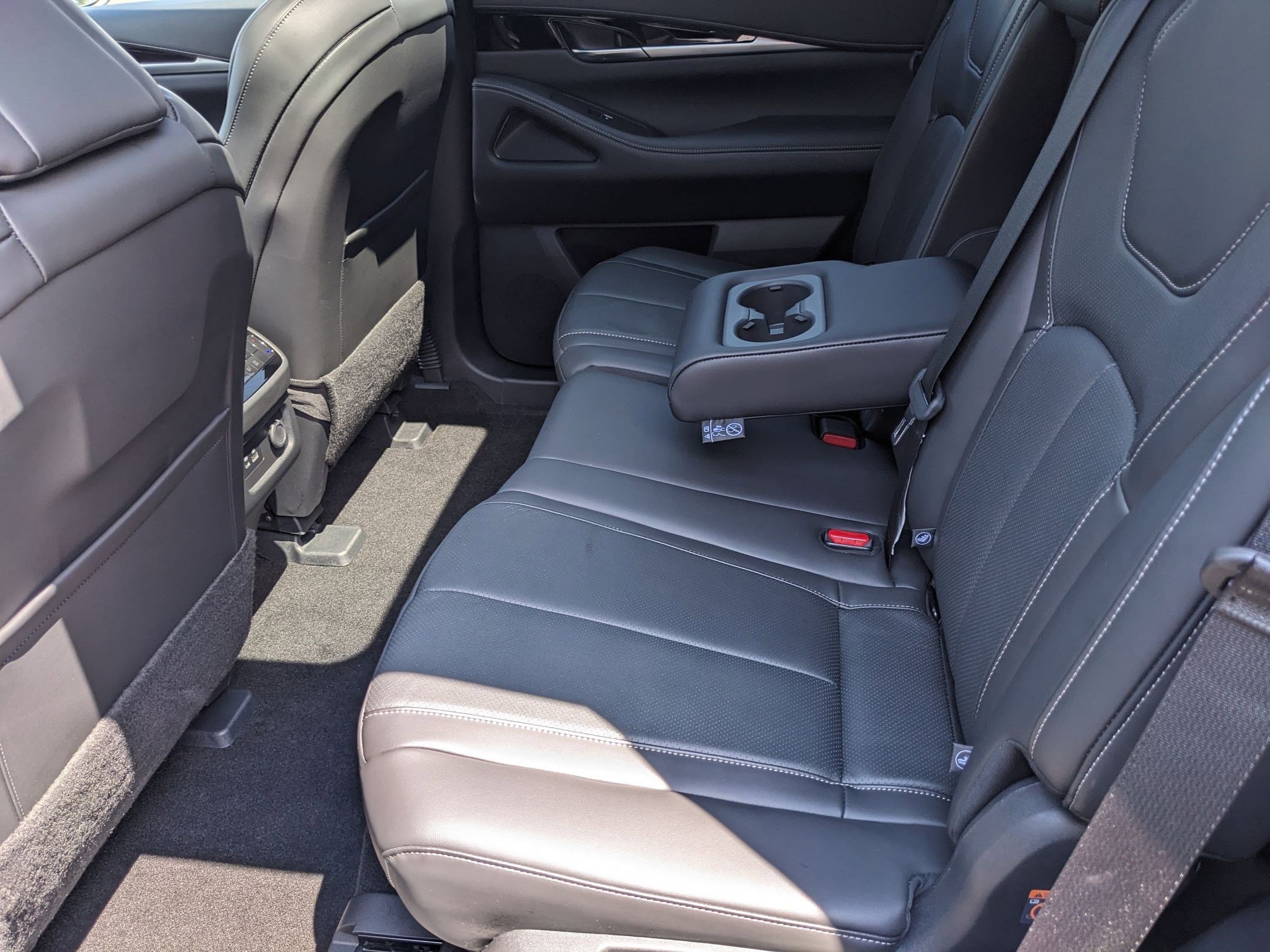 2024 Infiniti QX60 Pure AWD photo 16