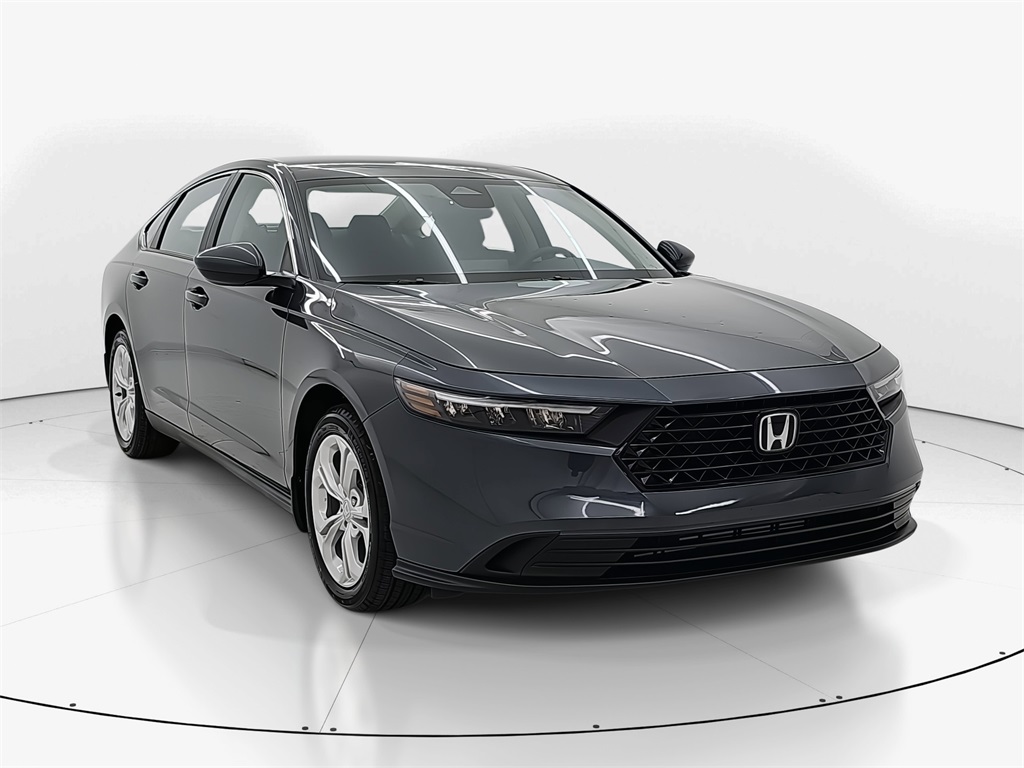 2025 Honda Accord LX photo 3