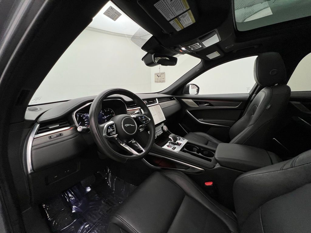 2022 Jaguar F-PACE P250 S photo 22
