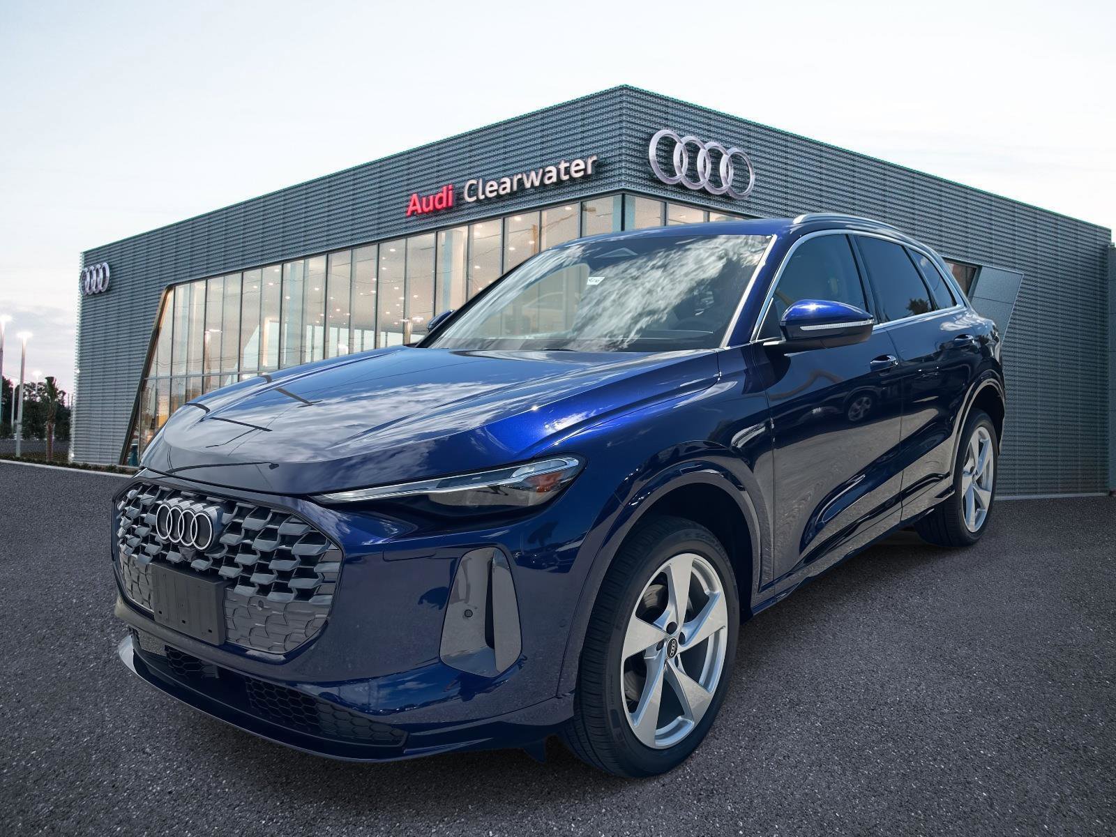 2025 Audi New Q5 Prestige's photo