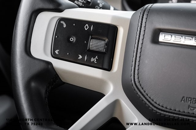 2023 Land Rover Defender 110 X-Dynamic SE photo 16